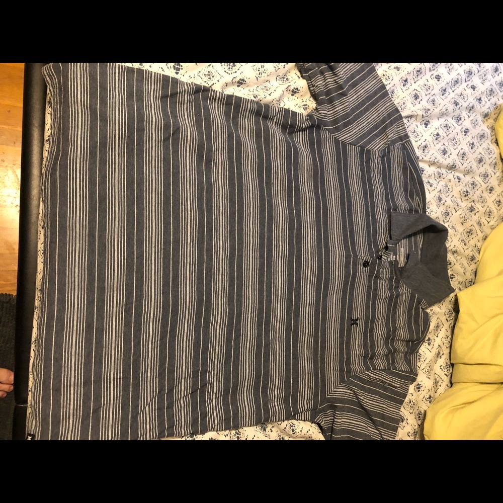 Hurley polo